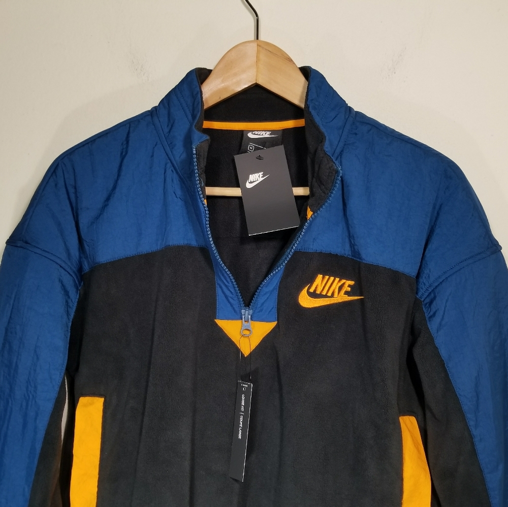 Women's Nike Sportswear 1/4 Zip Fleece Jacket Cropped Size Medium, Large - Picture 2 of 4